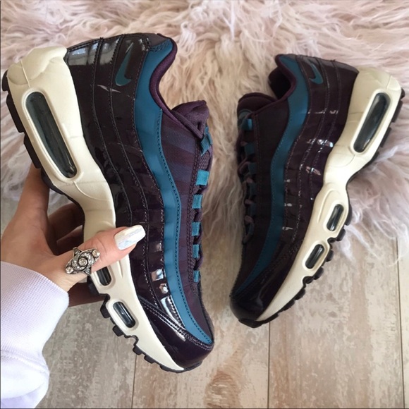 NWTNike Air Max 95 Premium! - Picture 3 of 8